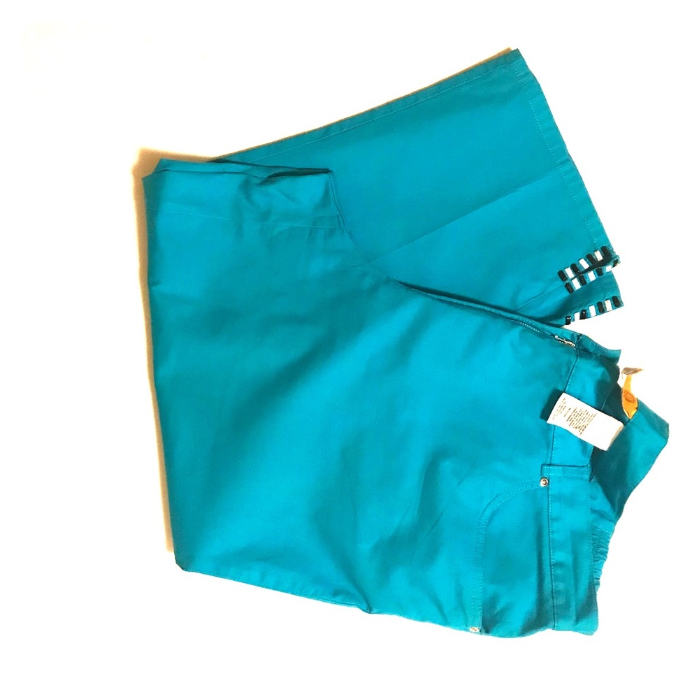 Teal Ruby Rd. Women Capri